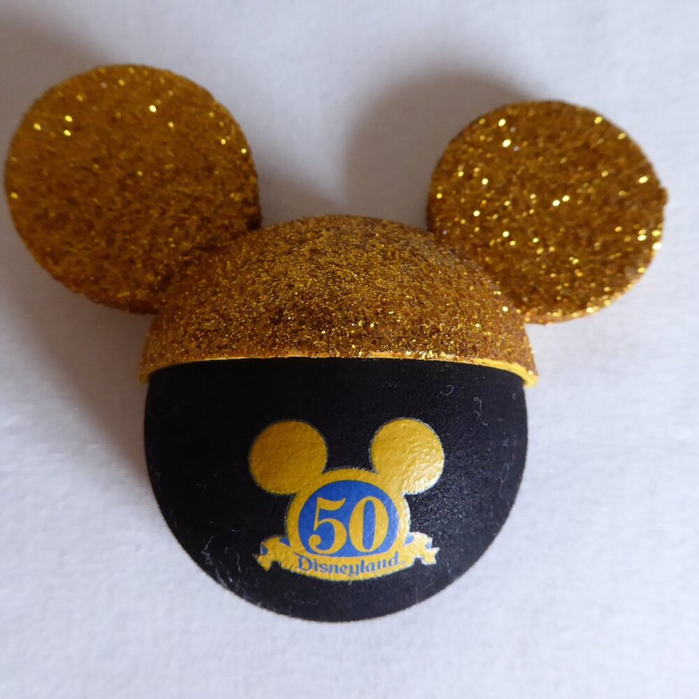 NEW 2005 DISNEYLAND 50TH ANNIVERSARY ADULT MOUSE EARS MAGNET BROCHURE LOT - Picture 8 of 13